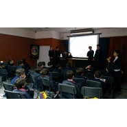 DEL PROBLEMA A LA SOLUCIÓN, charla a cargo de alumnos de 5to. año "A"